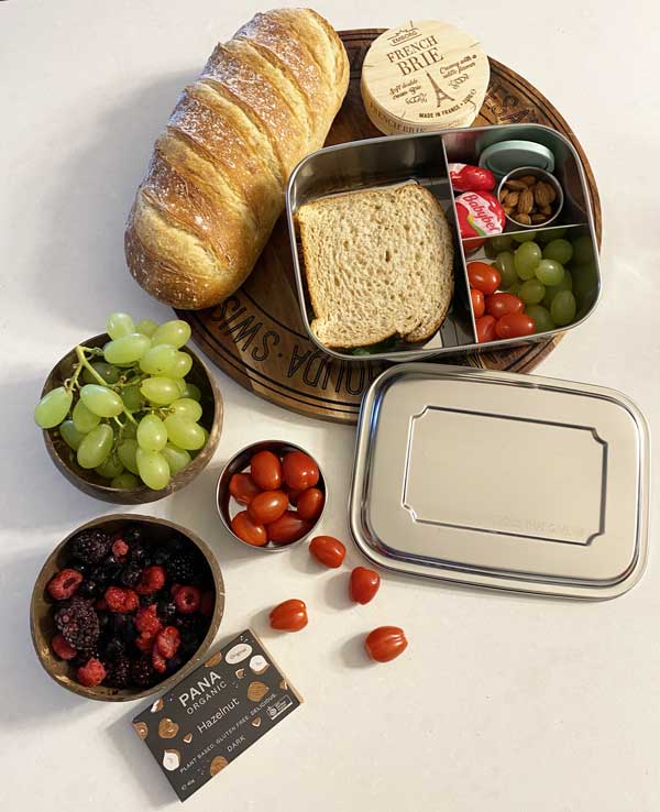 https://goodsthatgive.com.au/cdn/shop/products/STainless-Steel-Lunchbox-Large-3c_1_1024x1024.jpg?v=1674193059